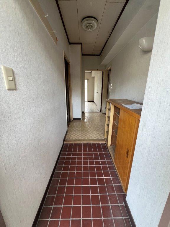 長崎市西山1丁目☆中古マンション☆3階角部屋の4DK！駐車場1台・専用倉庫が無料♪近くに立山公園があります♪