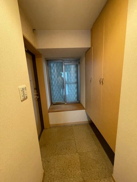 長崎市田中町売マンション♪14階の南東向きのお部屋のため、眺望・陽当たり良好です！駐車場も近隣2台目確保済♪（軽自動車月/5,000円）空き家となっておりますので内覧可能です！お気軽にお問い合わせください。