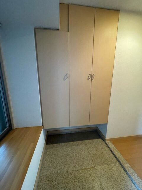 長崎市田中町売マンション♪14階の南東向きのお部屋のため、眺望・陽当たり良好です！駐車場も近隣2台目確保済♪（軽自動車月/5,000円）空き家となっておりますので内覧可能です！お気軽にお問い合わせください。